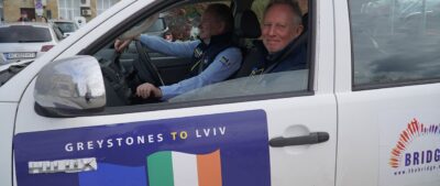 Авто для поранених бійців від волонтерів з Ірландії