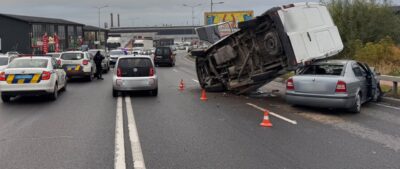 Масштабна ДТП у Тернополі: винуватець втік з місця аварії